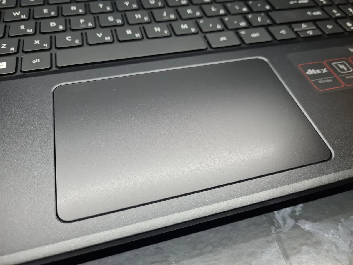 Обзор ноутбука Nitro V15 от Acer — i5-13420H и RTX 4050 в компактном корпусе Обзор ноутбука Nitro V15 от Acer — i5-13420H и RTX 4050 в компактном корпусе