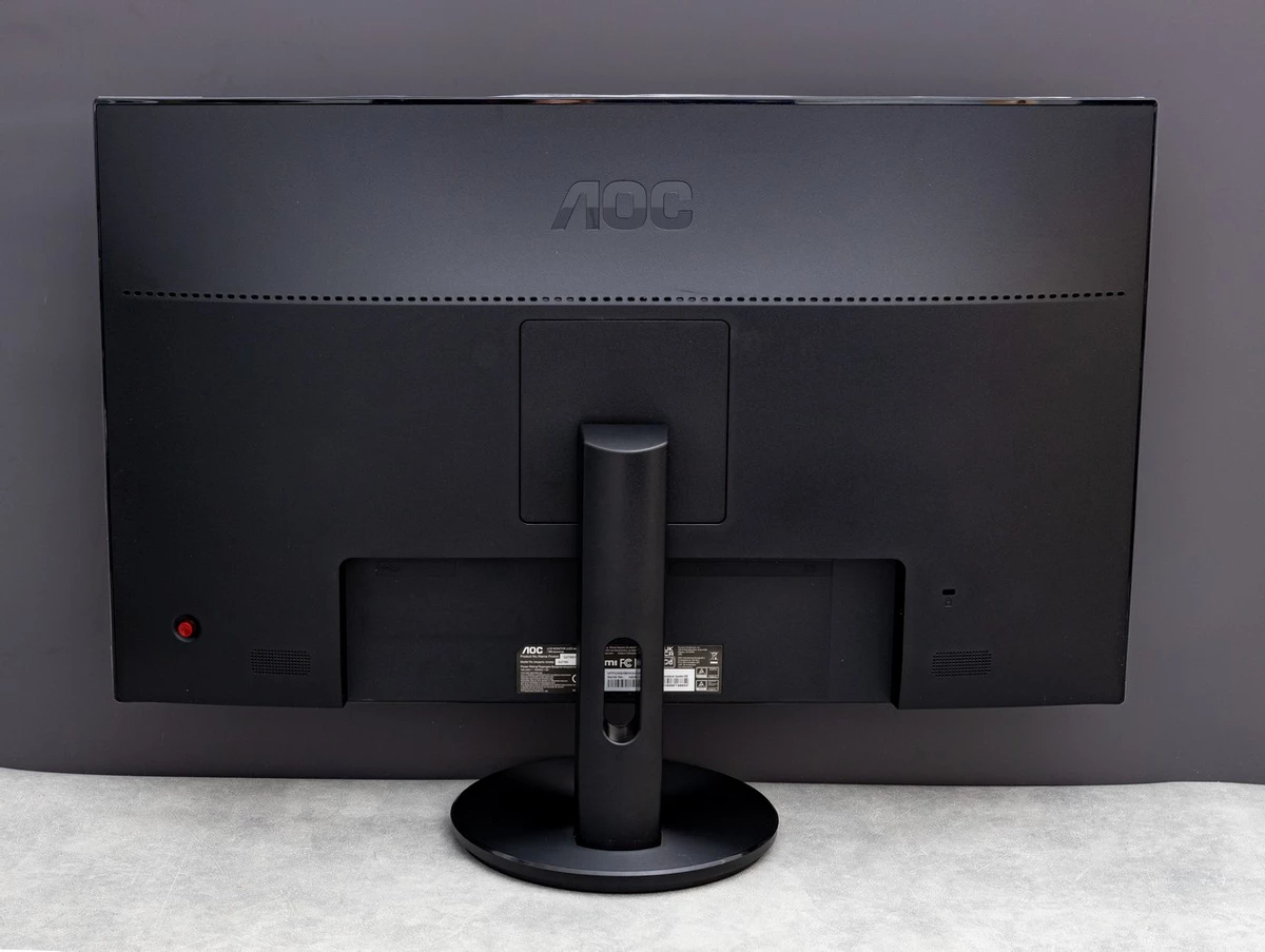 Обзор игрового монитора AOC G2790VXA Обзор игрового монитора AOC G2790VXA