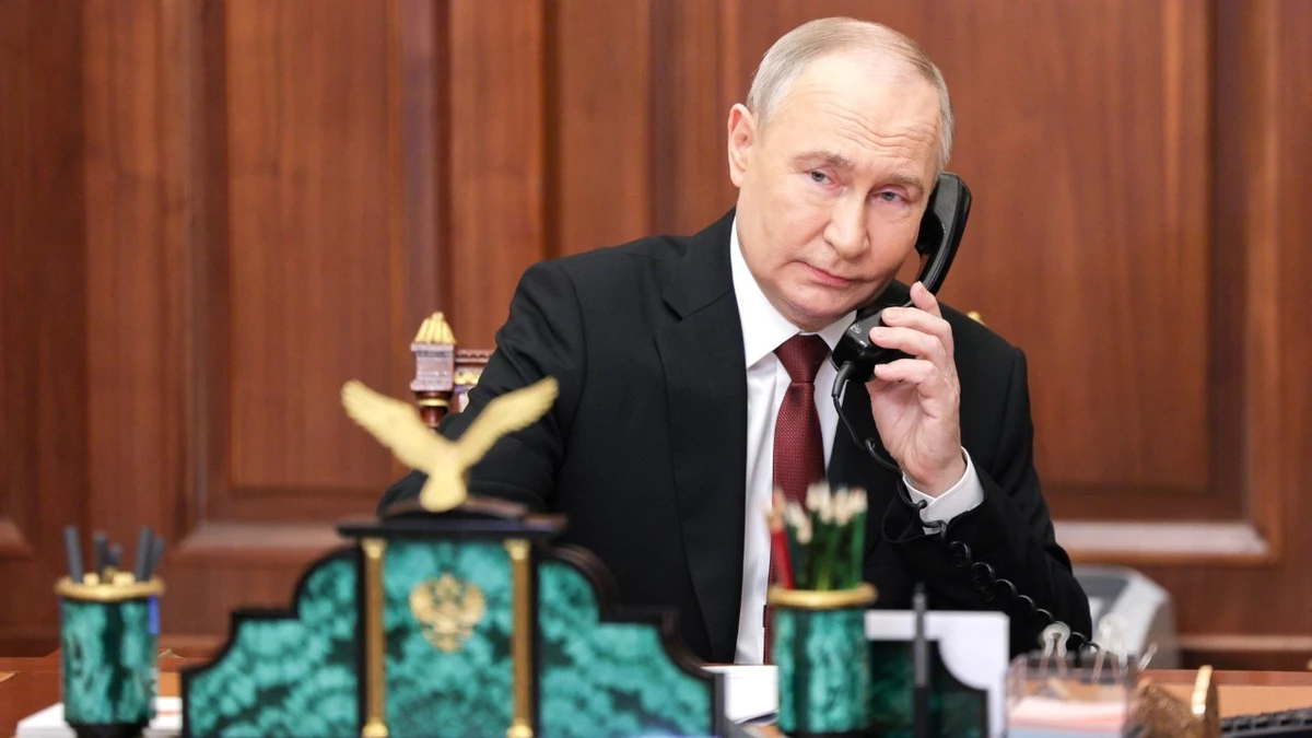 Владимир Путин поручил контролировать видеоигры на предмет переписывания истории Владимир Путин поручил контролировать видеоигры на предмет переписывания истории