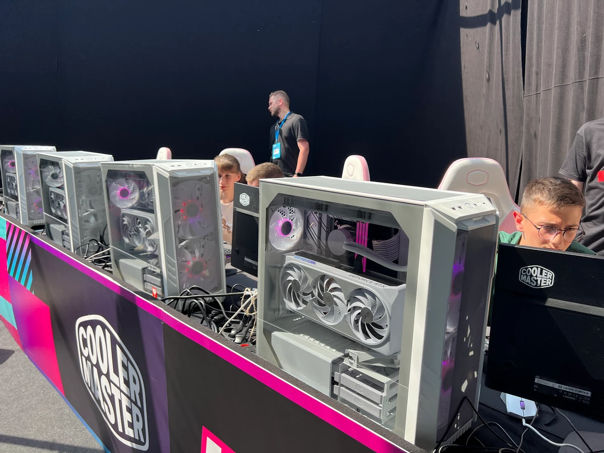 Cooler Master на VK Fest 2023 в Санкт-Петербурге Cooler Master на VK Fest 2023 в Санкт-Петербурге