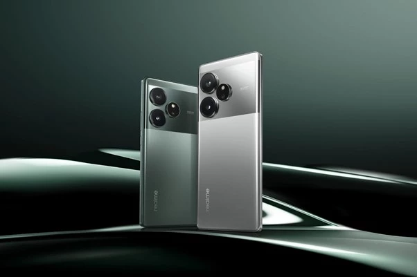 Серия realme GT 6, «убийца флагманов», поступила в продажу в России Серия realme GT 6, «убийца флагманов», поступила в продажу в России
