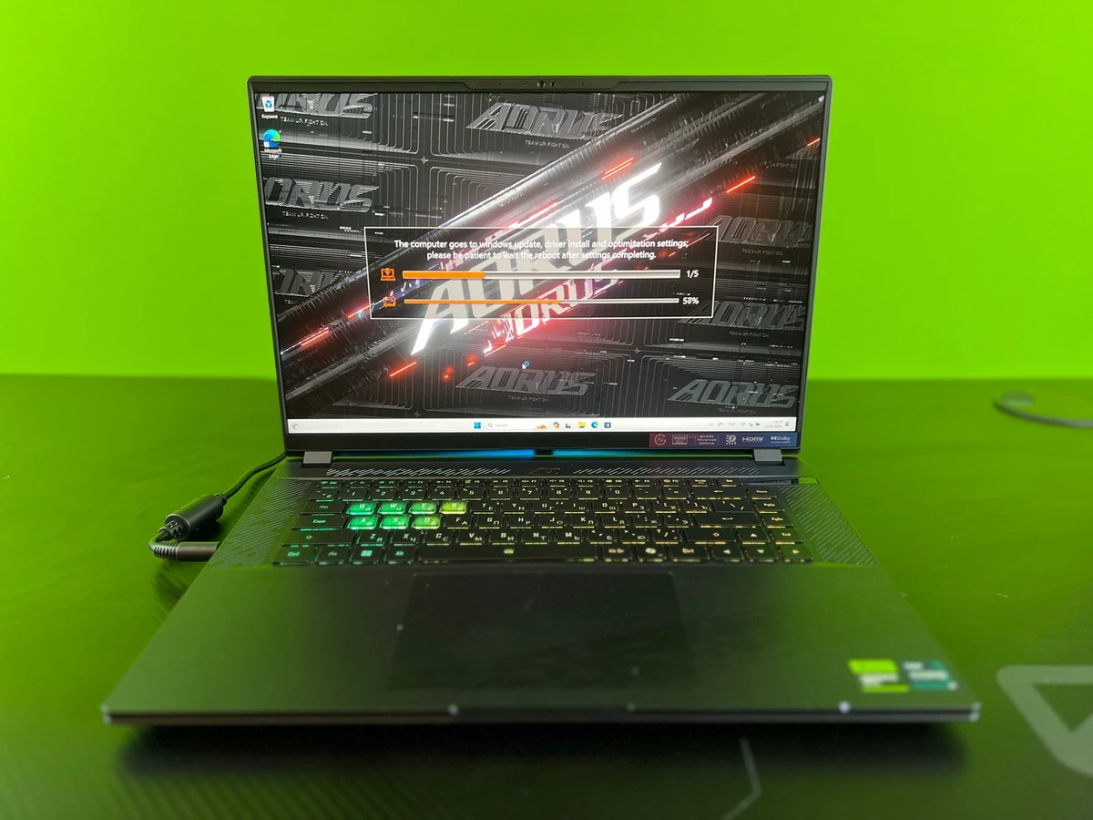 Обзор игрового ноутбука AORUS 16X (2024) компании GIGABYTE Обзор игрового ноутбука AORUS 16X (2024) компании GIGABYTE