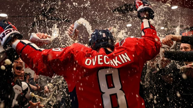 Алекс Овечкин забил в виртуальном симуляторе хоккея NHL EA SPORTS более 216 миллионов шайб