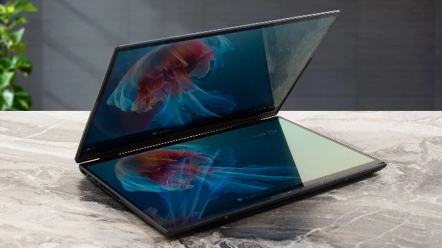 Обзор ASUS Zenbook Duo (UX8406C) — что может быть лучше OLED-экрана? Правильно, два OLED-экрана